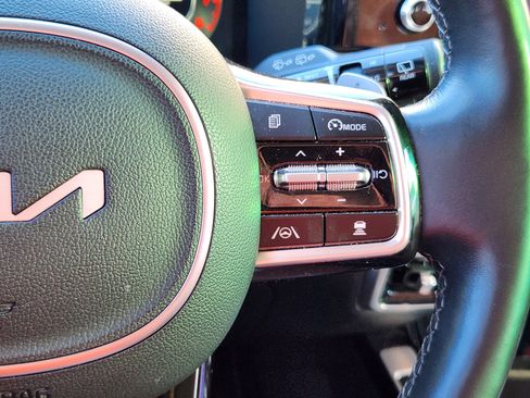 Used 2023 Kia Sorento SX Prestige image 23