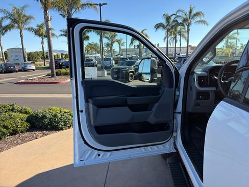 Used 2024 Ford F250 XLT image 11