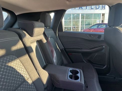Used 2025 Ford Escape Active image 12