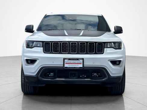 Used 2019 Jeep Grand Cherokee Trailhawk AWD/4WD image 8