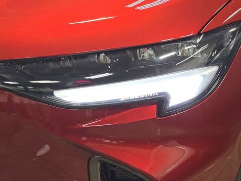 Used 2023 Buick Envision Preferred w/ Sport Touring Package image 32