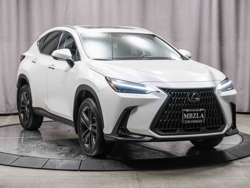 Used 2025 Lexus NX 450h+ AWD w/ Accessory Package (2T) image 5