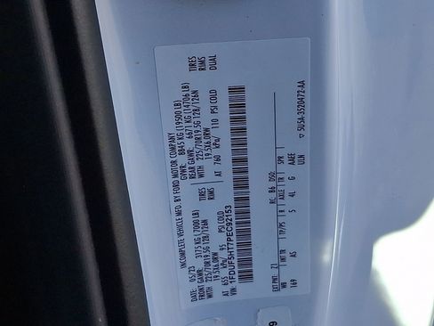 Used 2023 Ford F550 XL image 26