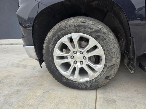 Used 2024 Chevrolet Silverado 1500 LTZ image 8