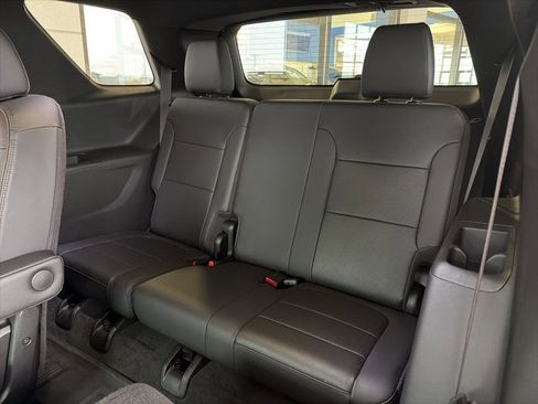 Used 2023 Chevrolet Traverse High Country w/ LPO, Floor Liner Package image 21