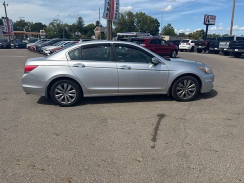 Used 2012 Honda Accord EX-L image 2