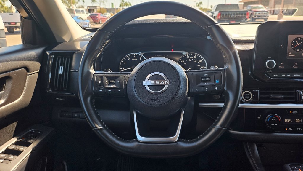 Used 2023 Nissan Pathfinder SV AWD/4WD image 28
