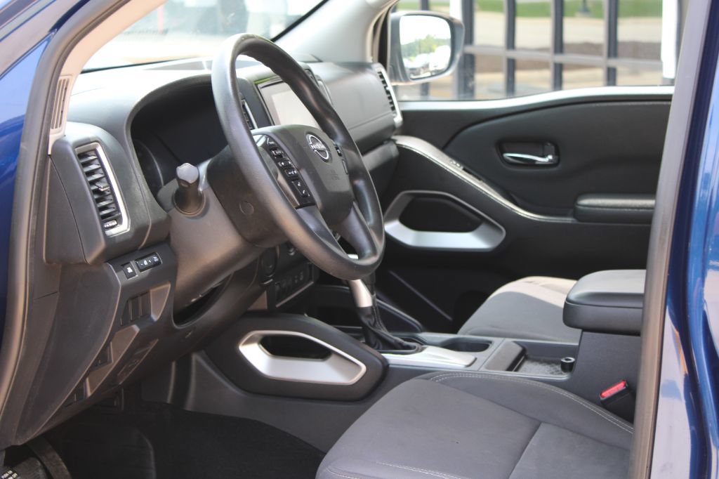 Used 2022 Nissan Frontier SV RWD image 10