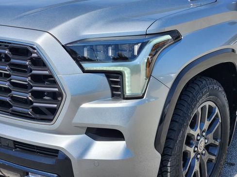 Used 2023 Toyota Sequoia Platinum image 6