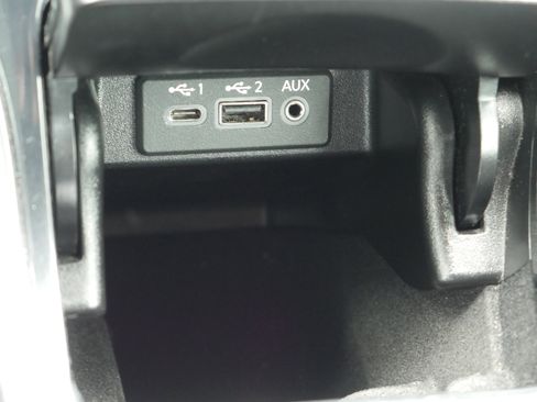 Certified 2021 Nissan Maxima Platinum w/ 40th Anniversary Package image 17