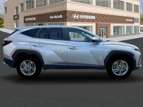 New 2026 Hyundai Tucson SE AWD/4WD image 9