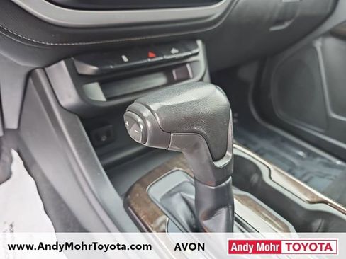 Used 2020 GMC Canyon SLE w/ Elevation Edition image 22