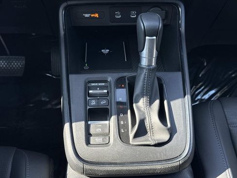Used 2026 Honda CR-V EX-L image 8