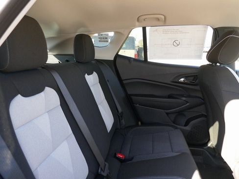 New 2026 Chevrolet Trax LS w/ LS Convenience Package FWD image 10