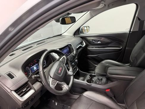 Used 2023 GMC Terrain SLT AWD/4WD image 17