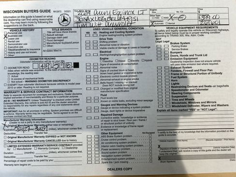 Used 2024 Chevrolet Equinox LT image 2