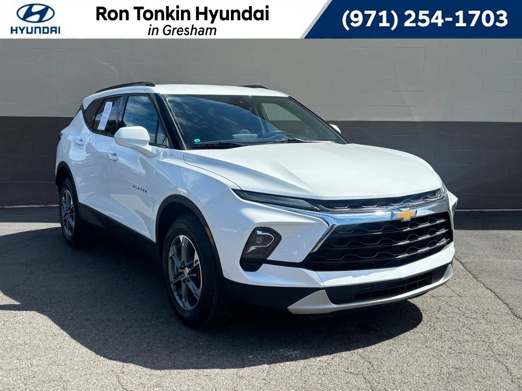 Used 2024 Chevrolet Blazer LT w/ Convenience Package FWD image 1