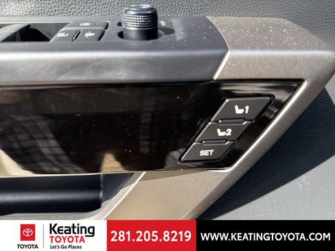 Used 2024 Toyota Tundra Limited image 15