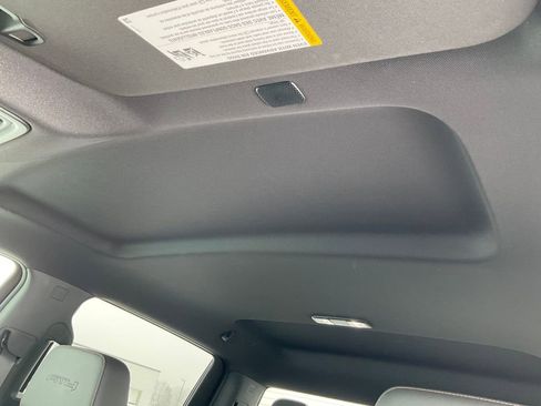 Used 2021 GMC Sierra 1500 AT4 image 15