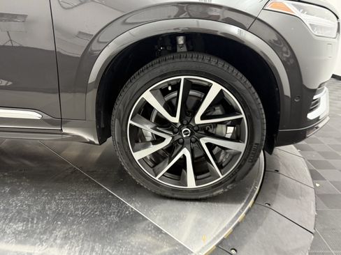 Certified 2023 Volvo XC90 B6 Plus w/ Protection Package Premier AWD/4WD image 9