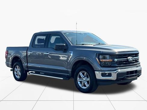 Used 2025 Ford F150 XLT w/ Equipment Group 301A Standard AWD/4WD image 8