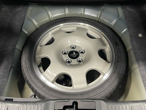 Used 2015 Ford Mustang GT Premium w/ Equipment Group 401A RWD image 31