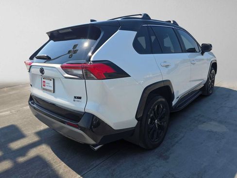 Used 2025 Toyota RAV4 XSE w/ Advanced Technology Package AWD/4WD image 3