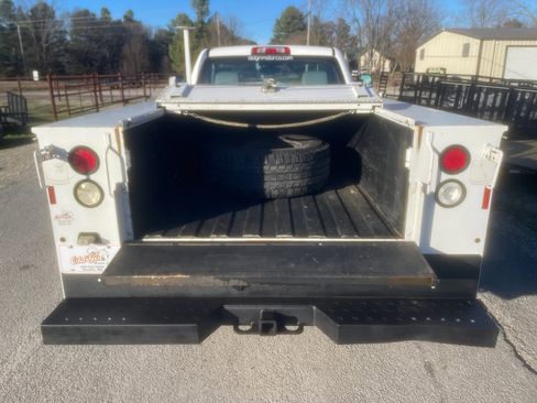 Used 2016 Chevrolet Silverado 3500 W/T image 6