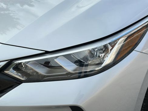 Used 2023 Nissan Sentra S image 4