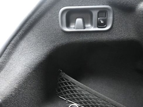 Used 2022 Mercedes-Benz C 300 Sedan image 26