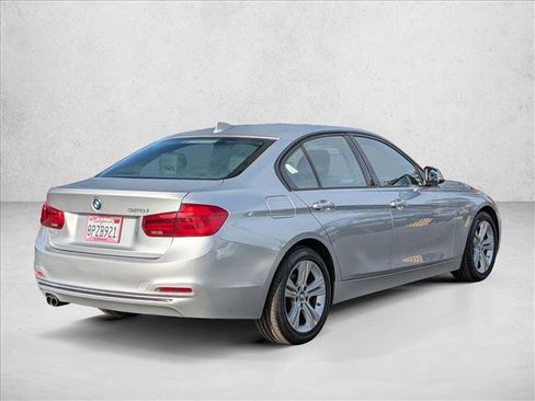Used 2016 BMW 328i Sedan RWD image 6