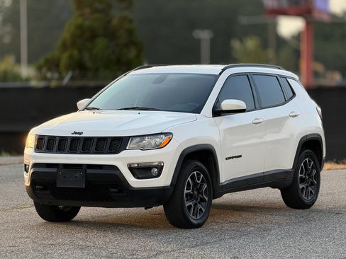 Used 2019 Jeep Compass Sport AWD/4WD image 6