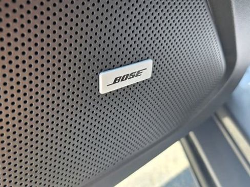 Used 2021 Chevrolet Camaro LT w/ Technology Package image 15