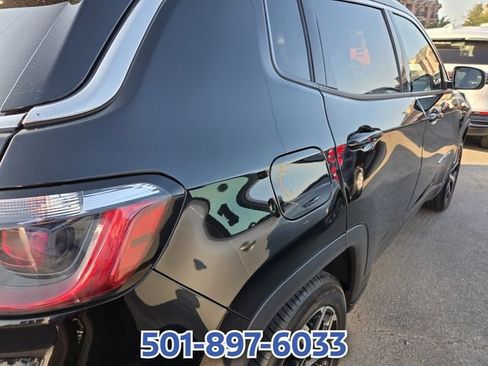 Used 2025 Jeep Compass Limited AWD/4WD image 6