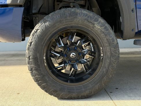 Used 2021 Nissan Titan PRO-4X w/ Pro-4x Convenience Package image 37