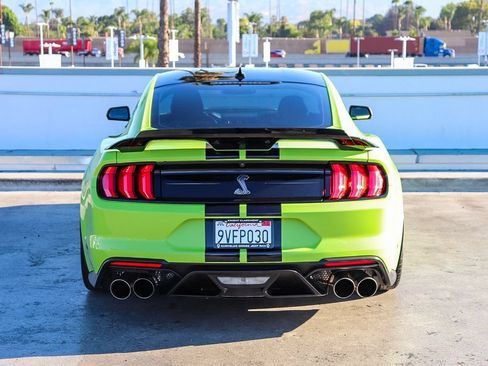 Used 2020 Ford Mustang Shelby GT500 w/ Technology Package RWD image 8