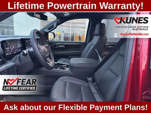 Used 2025 Chevrolet Tahoe LT w/ Comfort Package image 23