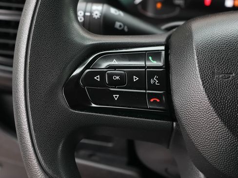 Used 2025 RAM ProMaster 2500 w/ Convenience Group FWD image 24