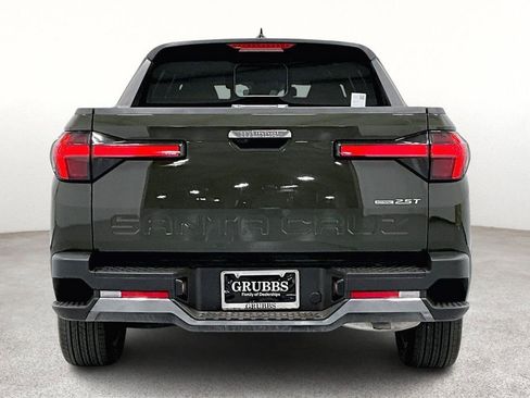 Used 2025 Hyundai Santa Cruz Limited AWD/4WD image 5