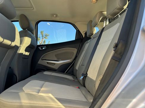 Used 2019 Ford EcoSport SE image 17