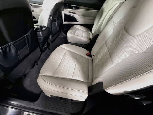 Used 2020 Kia Telluride SX w/ SX Prestige Package AWD/4WD image 26