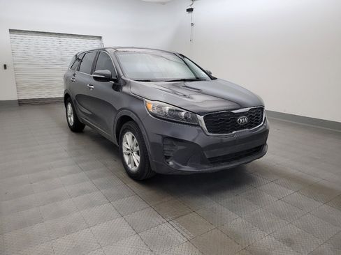 Used 2020 Kia Sorento LX FWD image 13
