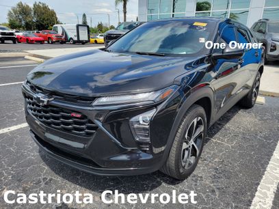 Used 2024 Chevrolet Trax RS