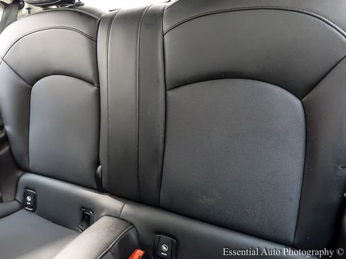 Used 2021 MINI Cooper S image 12