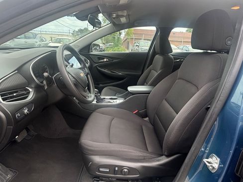 Used 2024 Chevrolet Malibu LT FWD image 28