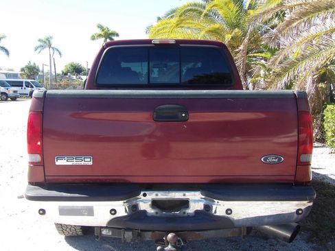 Used 2007 Ford F250 XLT image 6