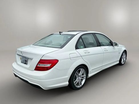 Used 2012 Mercedes-Benz C 250 Sedan image 4