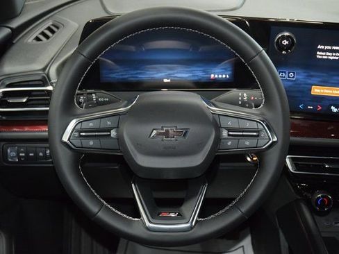 New 2026 Chevrolet Traverse Z71 w/ Driver Confidence Package image 36