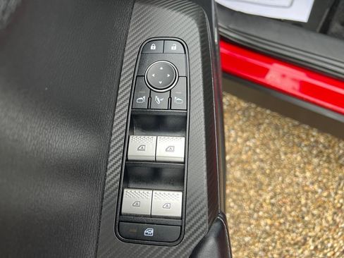 Used 2025 Mitsubishi Outlander SE AWD/4WD image 25