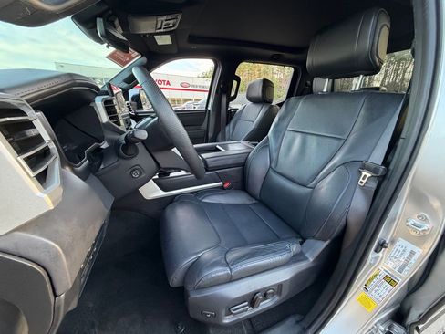 Used 2024 Toyota Tundra Platinum w/ TRD Off-Road Package image 5